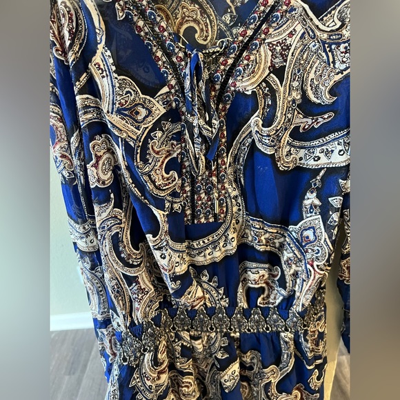 White House Black Market Dress - Picture 3 of 3